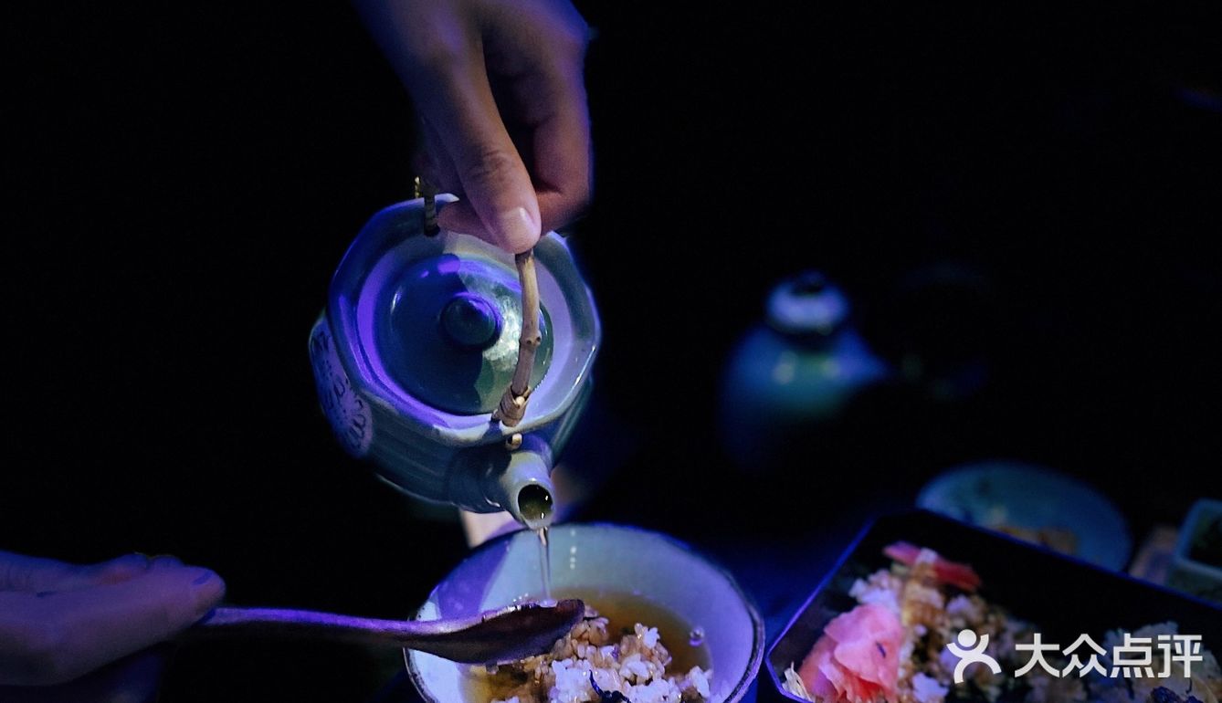 天冷了，就想来个暖锅。谁让我这么喜欢汤汤水水…