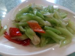 -六和聚传统烤鸭.天津菜(和平店)