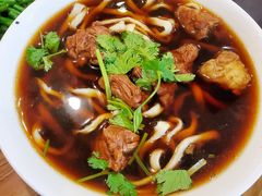 -清真吴记门钉肉饼·喜多利