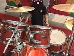 -艺桉余音琴行(火神庙分店)