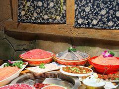 -城墙拐拐火锅(三峡广场黑金冠店)