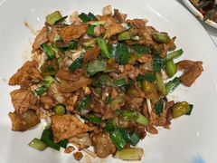 饭橘肉炒肉-饭橘汉江码头·乡野土菜馆(静安路店)