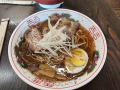 -拉面莊夢語＆中华料理八椿