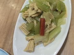-宏状元现熬粥·京味菜(黄寺大街店)