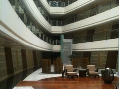 -上海滴水湖皇冠假日酒店