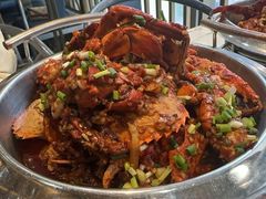 -凤凰路何眼镜香辣蟹(花果园店)