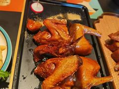 玻璃脆皮乳鸽-羽鸽集·乳鸽专门店·地道顺德菜(岭南站店)