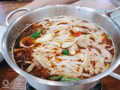 牛杂炖粉火锅-刘聋子粉馆(张家界总店)
