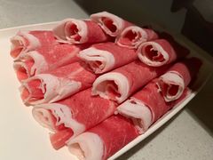 -海底捞火锅鲜切牛肉主题店(长寿路店)