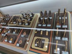 -华夏典当行(四通桥店)