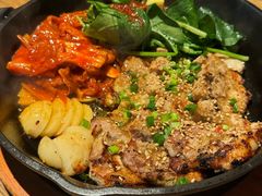 意式鳀鱼酱铁锅黑猪肉-BELLOCO倍乐(静安店)