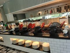 自助取餐区-昆山琶拉帝诗酒店·河畔咖啡厅Riverside Cafe