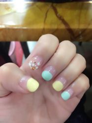 -手牵手美甲