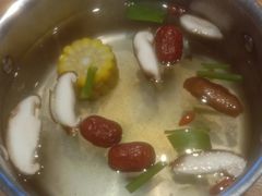 -呷哺呷哺(万达新世界店)