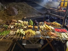 -小辣椒火盆烧烤(温泉南街店)