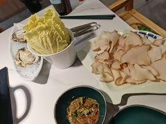 -椰子湾·海南火锅·糟粕醋·椰子鸡(正大广场店)