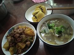 -爱月宝月嫂育儿嫂(太原店)