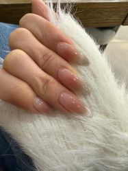 -UGIRL有个美甲