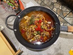 -破瓦寒窑·地摊烤羊排