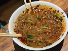 -万记麻辣烫国展总店