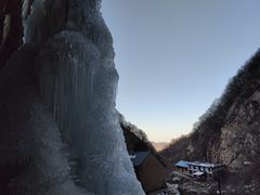 -抱龙峪