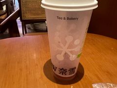 -奈雪的茶(东门太阳百货店)