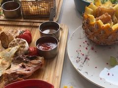 -ins森林童话餐厅coffee&bistro