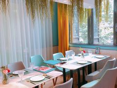 大堂-蜜桃花开·中西融合菜E&W(南长街店)