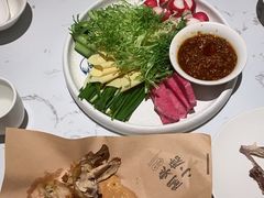 -关东小磨东北菜(漕河泾印象城店)