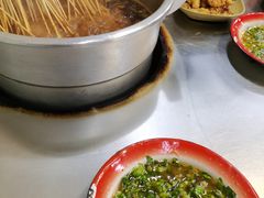 -咏勝锑锅麻辣烫(净居寺路总店)