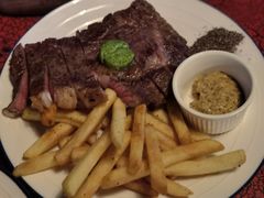 -羽深肉铺 Steak & Wine