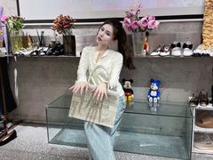 -曼哈顿商业广场(升龙广场店)