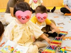 -哲学苑亲子园·早教婴儿托育·婴儿游泳(颐龙湾店)