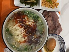 -德元兰州纯汤牛肉面(龙阳路店)