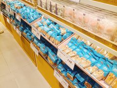 -三只松鼠生活馆(芜湖弋江金鹰店)
