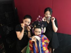 点击看大图 -盘子女人坊古装写真摄影(深圳店)