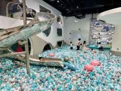 -MINI MARS KIDS CLUB亲子家庭中心(长宁天山店)