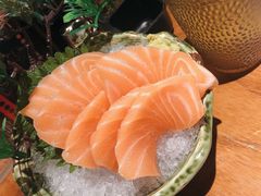 厚切三文鱼-魔丼屋(日月光店)