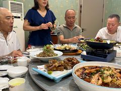 -金沙滩海鲜餐厅·海肠捞饭·手工水饺(梅江龙水园店)