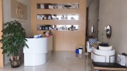 -JNK皮肤管理中心