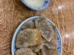 老北京炸灌肠-门框胡同百年卤煮(新街口店)