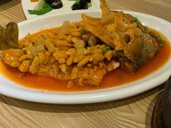 -小镇大厨新概念复合中餐厅(万达广场大连高新店)