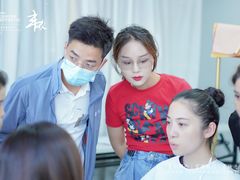 -四季美学色彩形象管理服装搭配