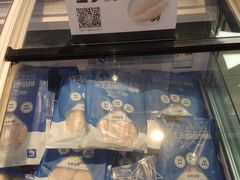 -盒马X会员店(王府井奥莱UP TOWN店)