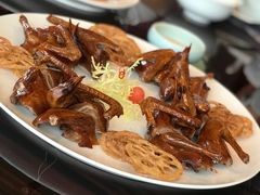 脆皮乳鸽-澜亭中餐厅·一线江景·尊蓝豪华精选