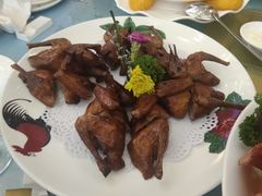 石岐乳鸽-轩记海鲜餐厅·四十五年老字号·经典粤菜(西区彩虹店)