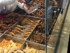 -狗撵鸭(泰山公寓店)