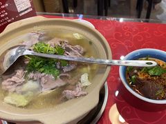 -冯烫烫跷脚牛肉·川菜小馆(武胜西街店)