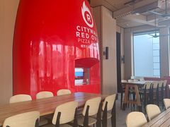 -城市大道红炉披萨烘焙坊