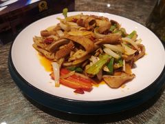 爆炒肚丝-巴特餐饮6加1音乐餐吧·新疆菜